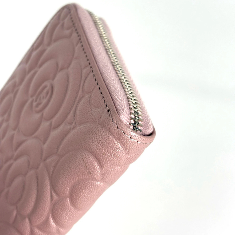 CHANEL Pink Leather Logo Wallet - Picture 3 of 8